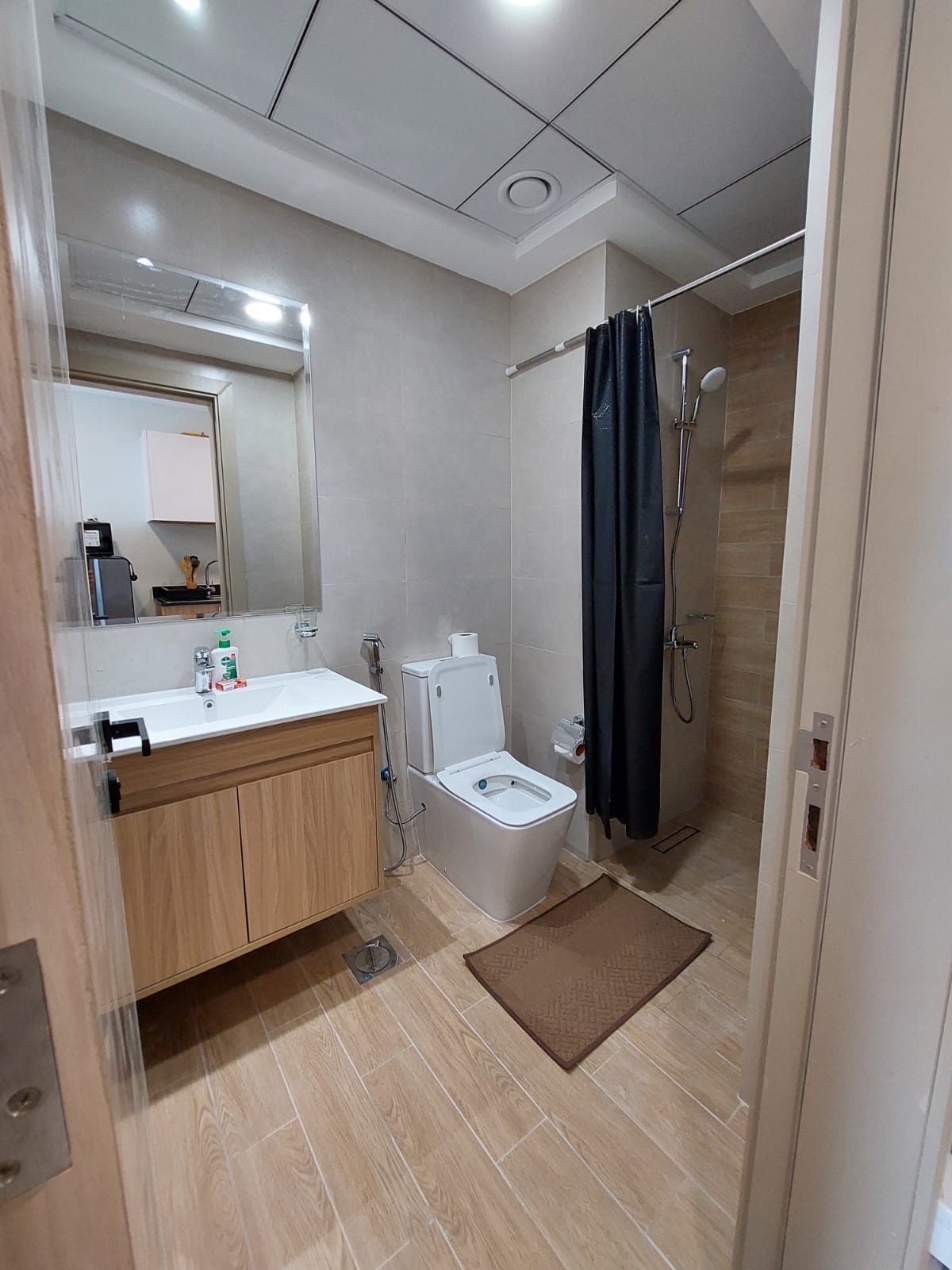 Alexis Tower property photo 10