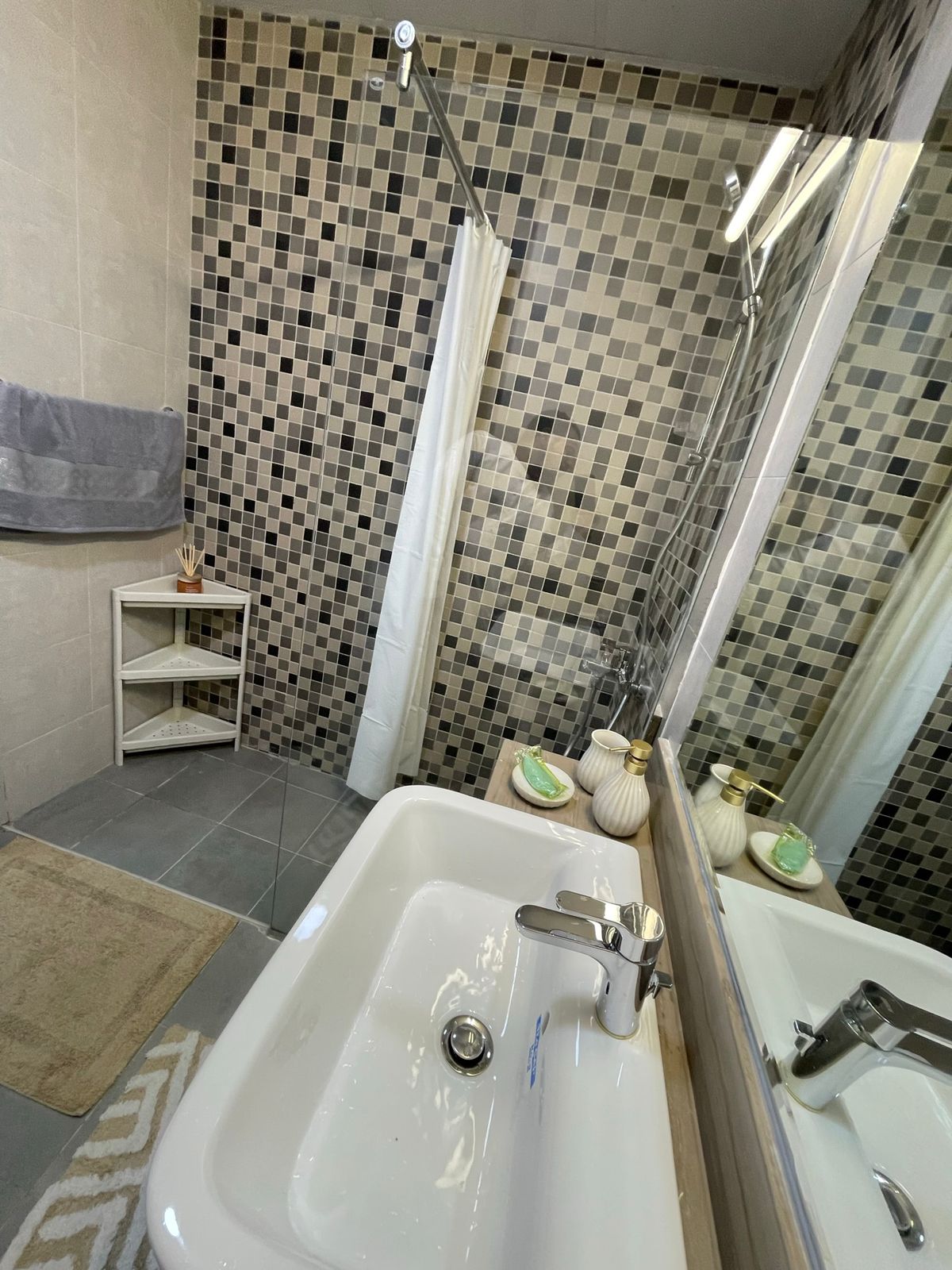 Azizi Shaista Residence property photo 5