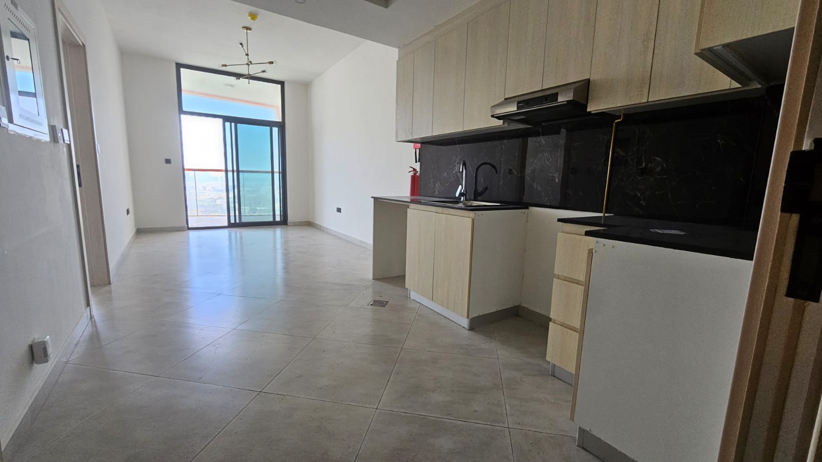 Binghatti Avenue property photo 8