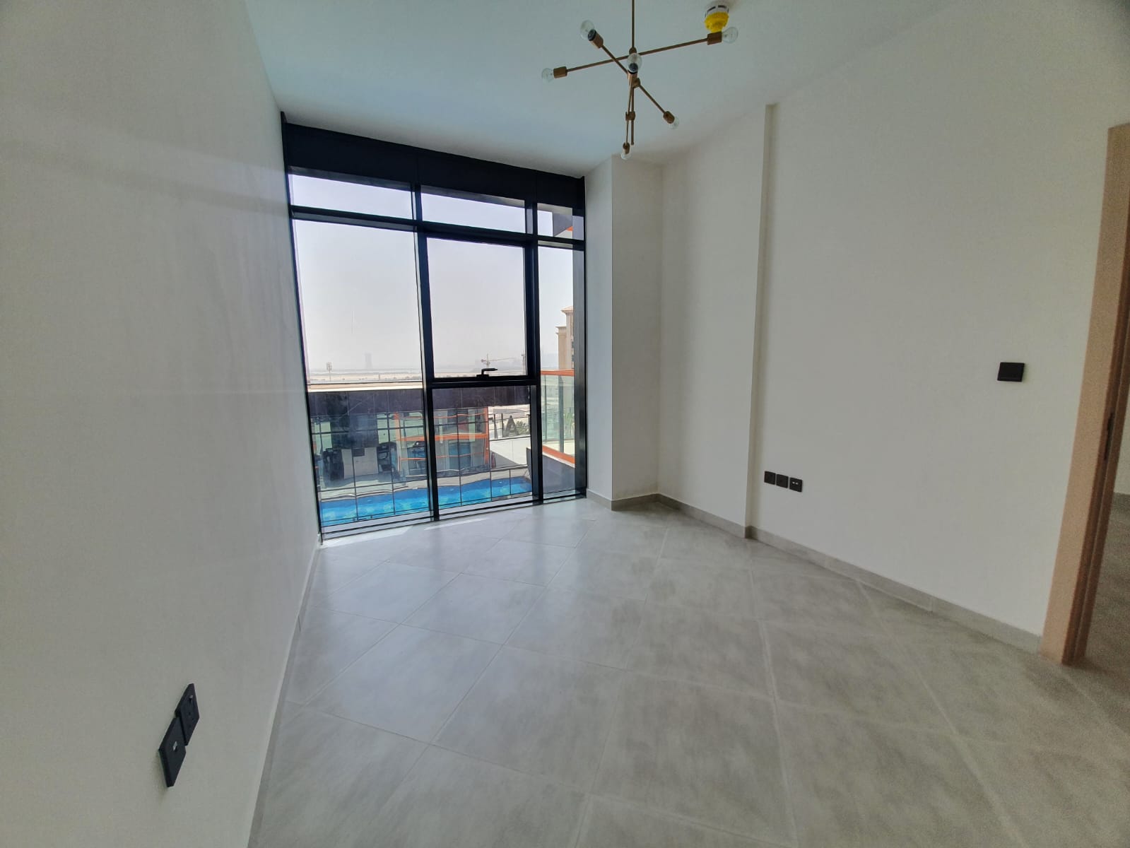 Binghatti Avenue property photo 2