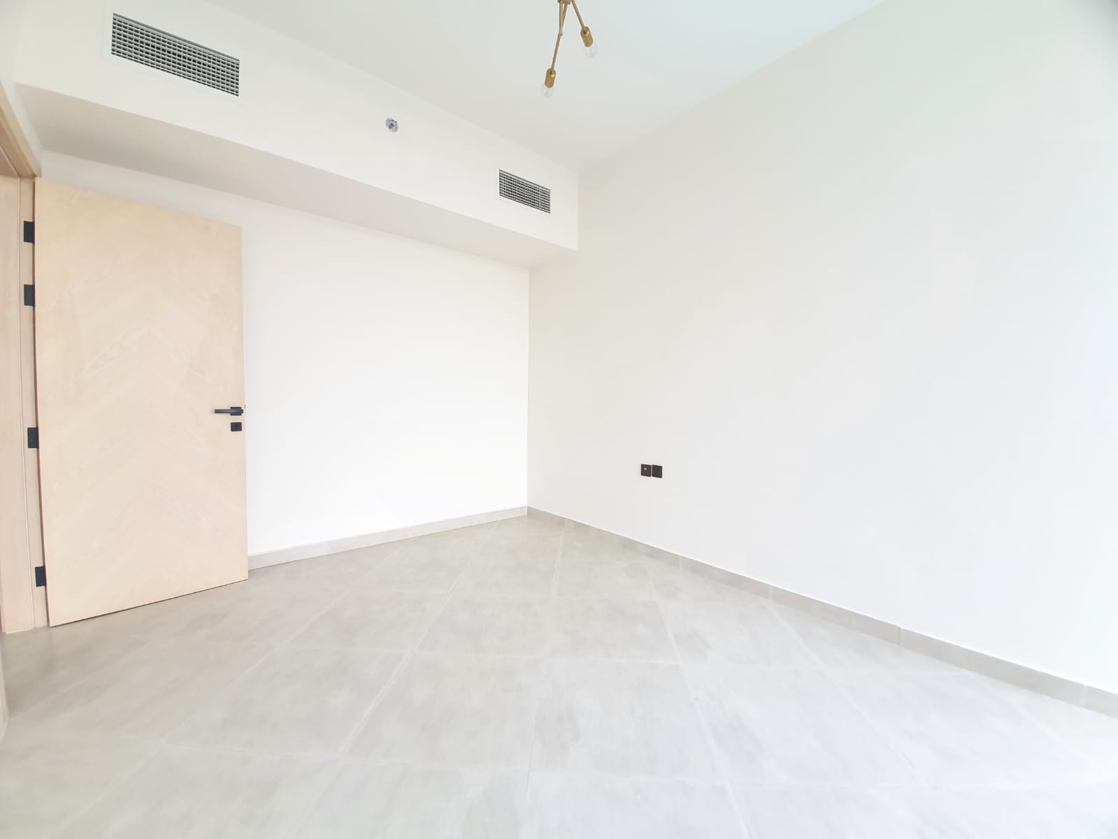 Binghatti Avenue property photo 17