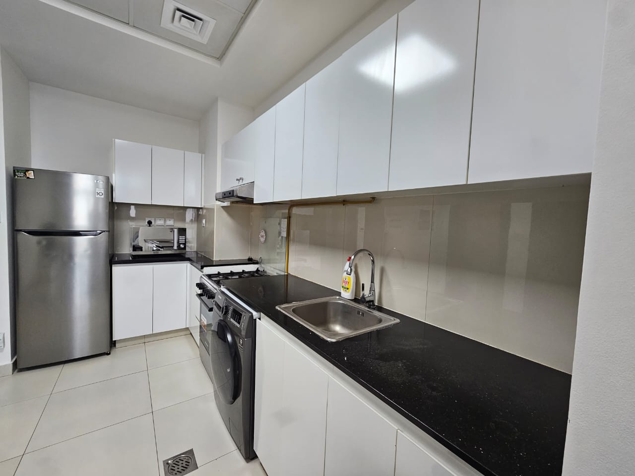 Binghatti Gateway property photo 13