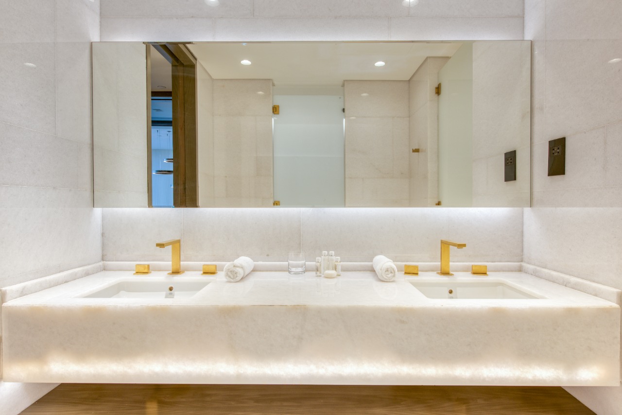 Five Palm Jumeirah property photo 5