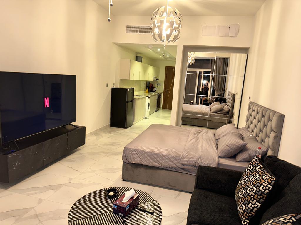 Millennium Binghatti Residences property photo 17