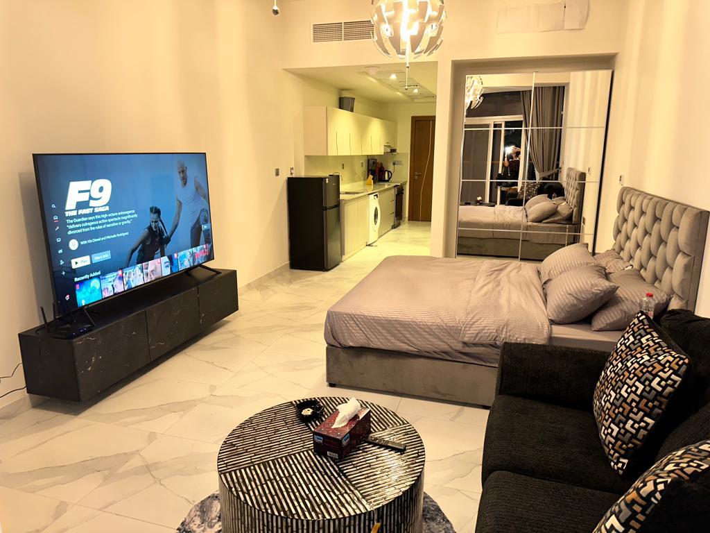 Millennium Binghatti Residences property photo 10