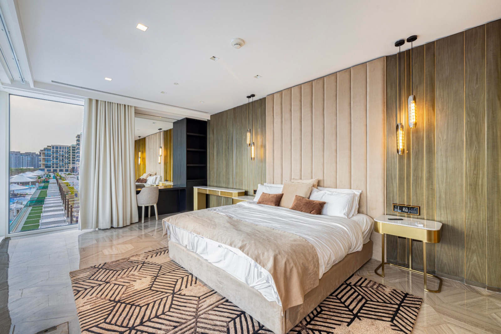 Palm Jumeirah property photo 17