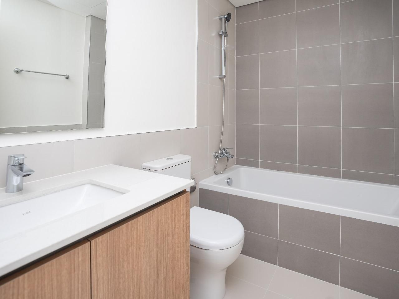 Parkside property photo 8