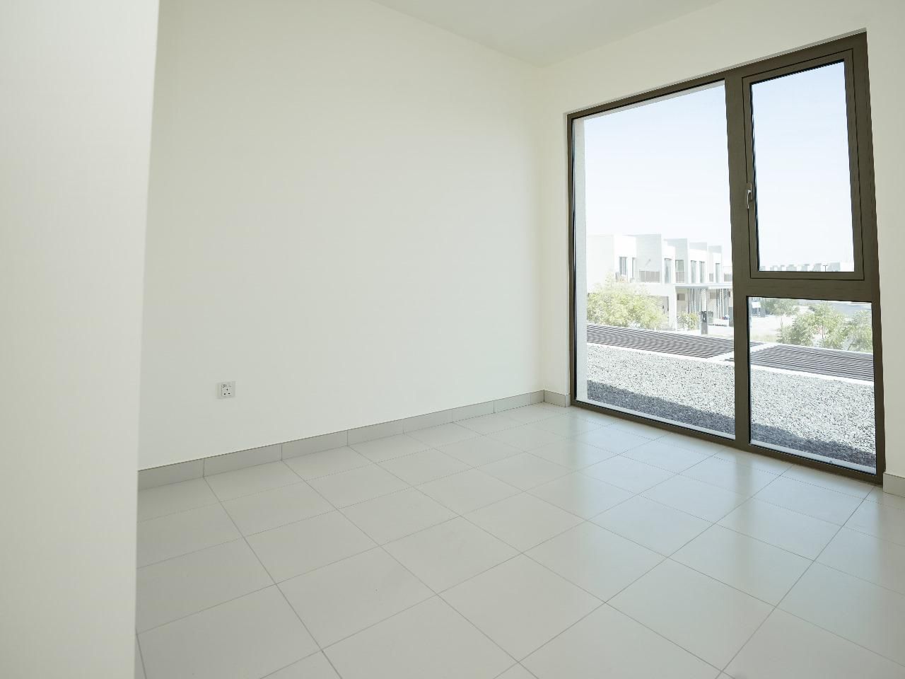 Parkside property photo 5